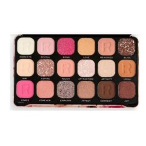 Ù¾Ø§Ù„Øª Ø³Ø§ÛŒÙ‡ ÙÙˆØ±Ø§ÙˆØ± ÙÙ„Ø§ÙˆÙ„Ø³ Ø§ÛŒÙÙ†ØªÛŒ Ø±ÙˆÙ„ÙˆØ´Ù† â€Revolution Forever Flawless Affinity